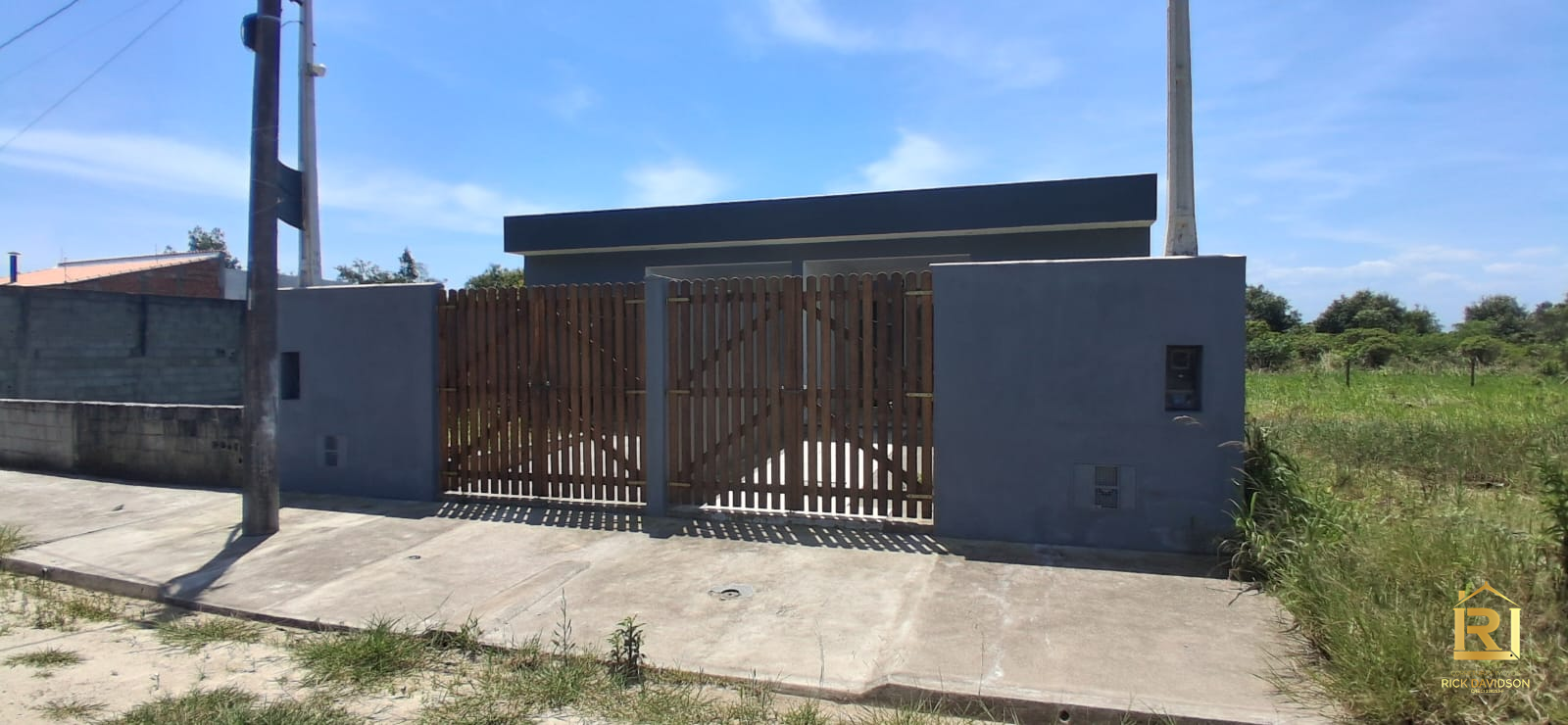 casa 2Dorm B. Santa Isabel