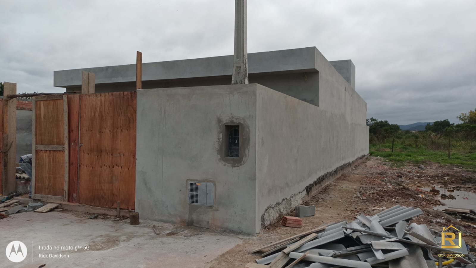 CASA NO B. SANTA ISABEL